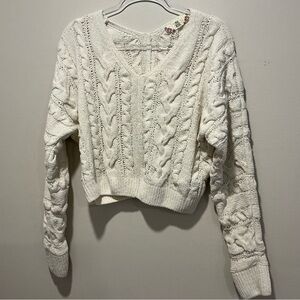 Pink Rose white sweater Size: S